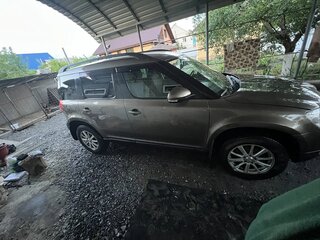 2011 Skoda Yeti I, коричневый, 650000 рублей, вид 4