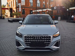 2025 Audi Q2 L 35 TFSI I Рестайлинг, серый, 3500000 рублей, вид 4