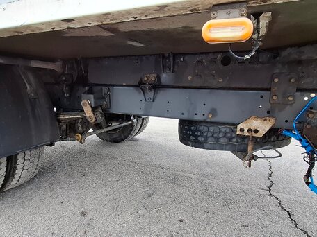 2017 Iveco Daily, красный, 3300000 рублей, вид 5