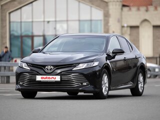 2020 Toyota Camry VIII (XV70), чёрный, 2183000 рублей, вид 2