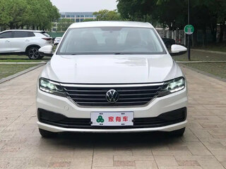 2022 Volkswagen Lavida III, белый, 1300000 рублей, вид 2