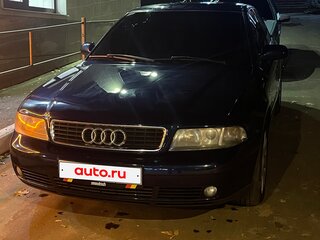 2000 Audi A4 I (B5) Рестайлинг, синий, 500000 рублей, вид 3