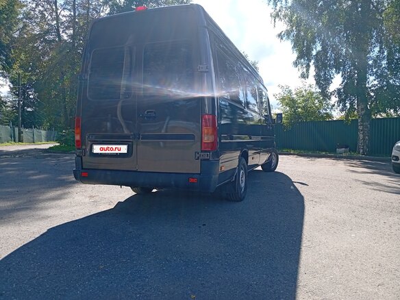 2005 Volkswagen LT, коричневый, 910000 рублей - вид 4