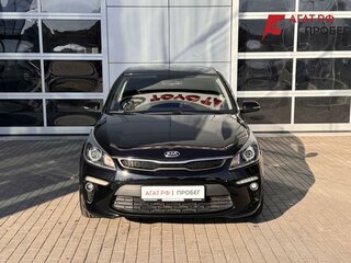 2017 Kia Rio III Рестайлинг, чёрный, 1080000 рублей, вид 2