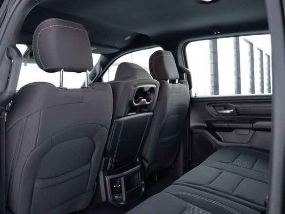 2026 Ram 1500 Crew Cab V Рестайлинг, чёрный, 9460000 рублей - вид 34