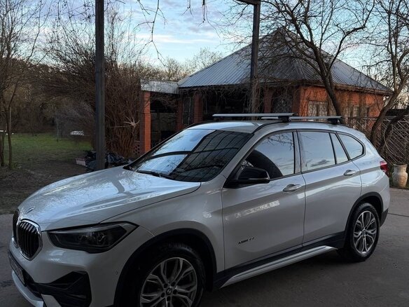 2020 BMW X1 18d xDrive II (F48) Рестайлинг, белый, 2550000 рублей - вид 14