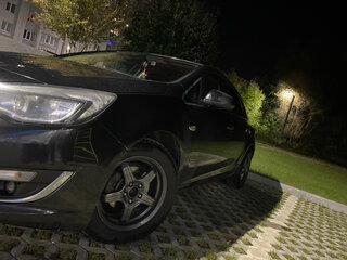 2013 Opel Astra J Рестайлинг, чёрный, 549000 рублей, вид 5