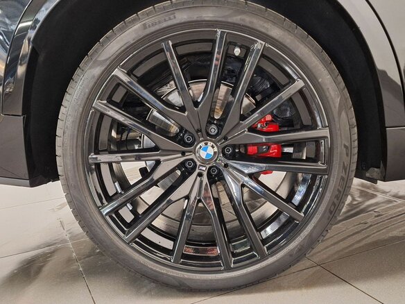 2026 BMW X5 40d IV (G05/G18) Рестайлинг, чёрный, 17750000 рублей - вид 9