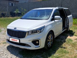2019 Kia Carnival III, белый, 1350000 рублей, вид 1