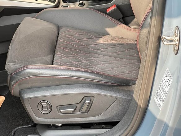 2023 Audi A3 Sportback 35 TFSI IV (8Y), серый, 2650000 рублей - вид 8