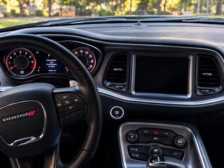 2015 Dodge Challenger III Рестайлинг 2, серый, 3580000 рублей, вид 5