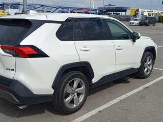 2020 Toyota RAV4 V (XA50), белый, 2970000 рублей, вид 2