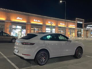 2021 Porsche Cayenne Coupé III, серый, 9950000 рублей, вид 1