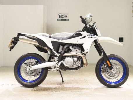 2026 Suzuki DR-Z 400 SM, белый, 995000 рублей, вид 1
