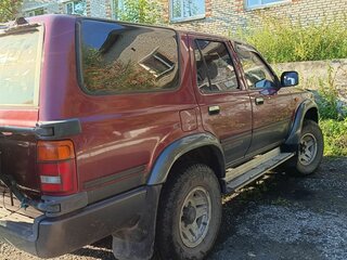 1992 Toyota Hilux Surf II Рестайлинг, красный, 1000000 рублей, вид 5