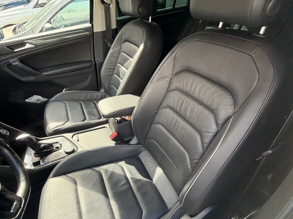 2019 Volkswagen Tiguan II, чёрный, 2750000 рублей - вид 12