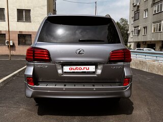 2011 Lexus LX 570 III, серебристый, 5490000 рублей, вид 4