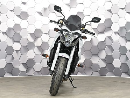 2009 Honda CB 1000R, белый, 677000 рублей, вид 5