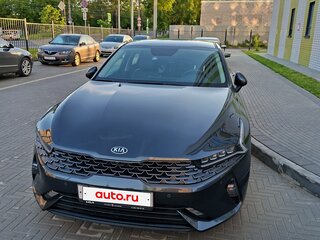 2021 Kia K5 III, серый, 2550000 рублей, вид 1