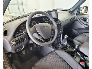 2026 Lada (ВАЗ) Niva Travel I Рестайлинг, чёрный, 1791000 рублей, вид 5
