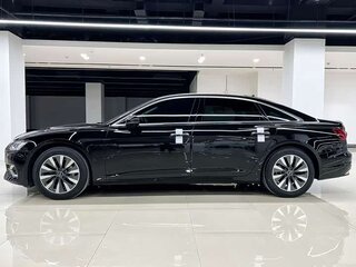 2023 Audi A6 40 TFSI Long V (C8) Рестайлинг, чёрный, 4249000 рублей, вид 4