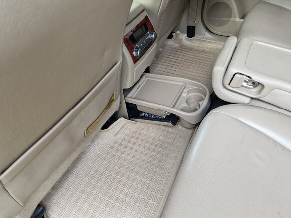 2012 Toyota Highlander II (XU40) Рестайлинг, белый, 2500000 рублей - вид 12