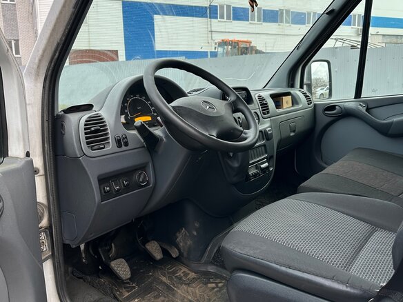 2016 Mercedes-Benz Sprinter Classic, белый, 2100000 рублей - вид 2