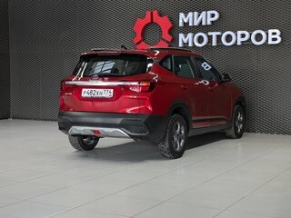 2022 Kia Seltos I, красный, 2260000 рублей, вид 4