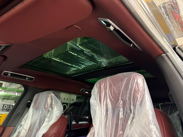 2026 Land Rover Range Rover D350 MHEV Long V, чёрный - вид 14