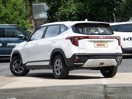 2026 Kia Seltos I Рестайлинг, белый, 2120000 рублей, вид 5