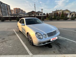 2003 Mercedes-Benz E-Класс 240 III (W211, S211), серебристый, 680000 рублей, вид 4