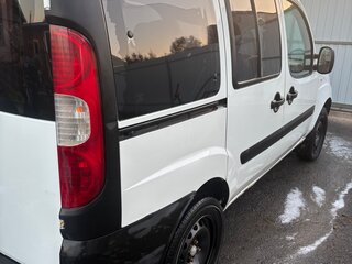 2011 Fiat Doblo II, белый, 390000 рублей, вид 4