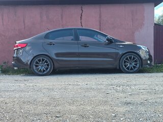 2015 Kia Rio III Рестайлинг, коричневый, 1030000 рублей, вид 5