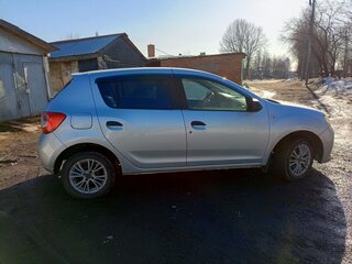 2016 Renault Sandero II, серый, 650000 рублей, вид 1