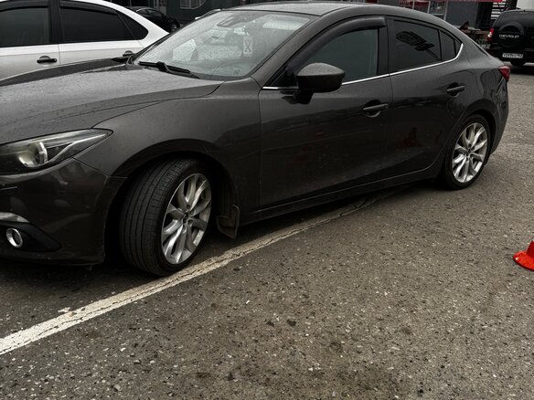 2013 Mazda 3 III (BM), серый, 1120000 рублей - вид 1