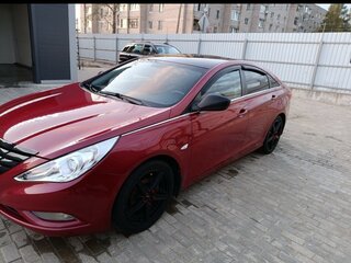 2011 Hyundai Sonata VI (YF), пурпурный, 870000 рублей, вид 1