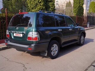2004 Toyota Land Cruiser 100 Series Рестайлинг 1, зелёный, 1850000 рублей, вид 3
