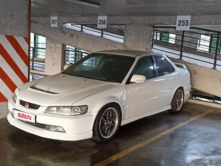 1997 Honda Torneo, белый, 550000 рублей, вид 1