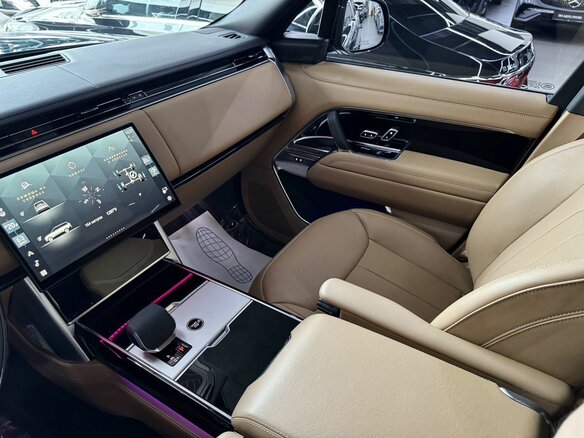 2026 Land Rover Range Rover P400 MHEV V, зелёный, 20990000 рублей - вид 30