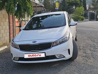 2017 Kia Cerato III Рестайлинг (Classic), белый, 1620000 рублей, вид 1