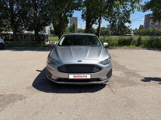 2019 Ford Fusion (North America) II Рестайлинг, серебристый, 1650000 рублей, вид 1