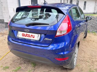 2017 Ford Fiesta Mk6 Рестайлинг, синий, 1100000 рублей, вид 3