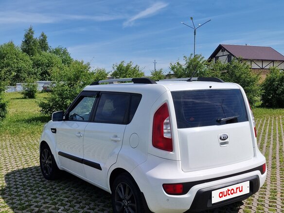 2013 Kia Soul I Рестайлинг, белый, 1110000 рублей - вид 4
