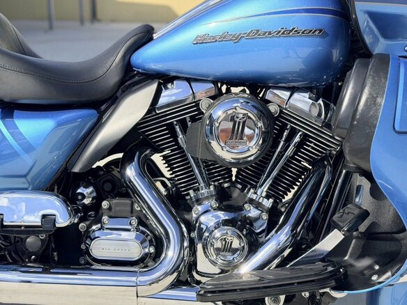 2010 Harley-Davidson Road Glide, голубой, 1350000 рублей - вид 12
