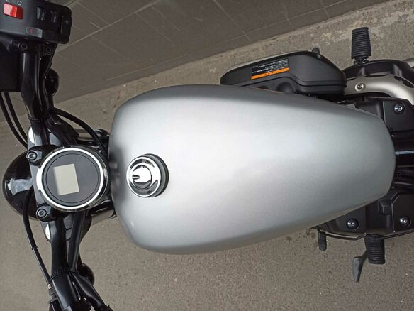 2019 Yamaha XV950 Bolt, серый, 749000 рублей - вид 9