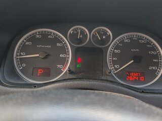 2002 Peugeot 307 I, красный, 190000 рублей, вид 4