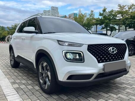 2022 Hyundai Venue I, белый, 1823000 рублей, вид 3