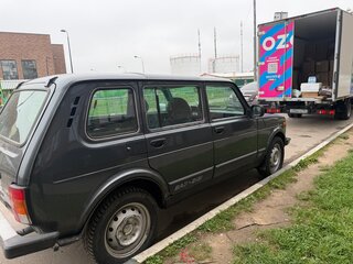 2015 Lada (ВАЗ) 2131 (4x4) 213105 I, серый, 400000 рублей, вид 3