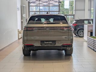 2026 Volkswagen Tavendor I Рестайлинг, серый, 6190000 рублей, вид 5