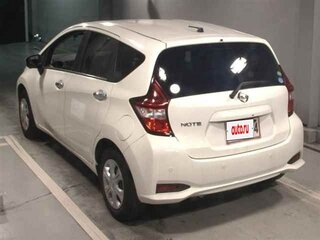 2017 Nissan Note II Рестайлинг, белый, 750000 рублей, вид 5